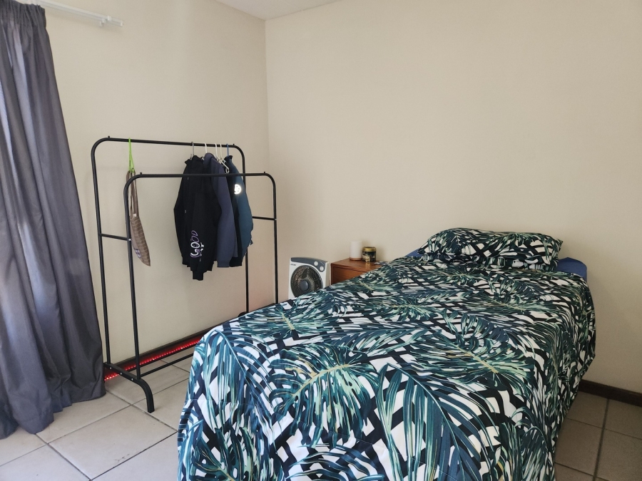 2 Bedroom Property for Sale in Paarl South Western Cape